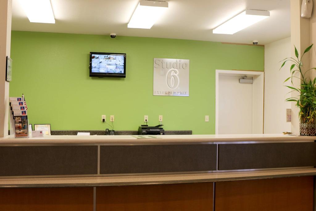 Studio 6-Lubbock, Tx - Medical Center Exterior photo